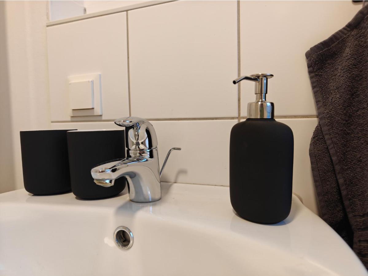 2Br Apartment, Parking, Wi-Fi, Tv In Berlin Karow Extérieur photo